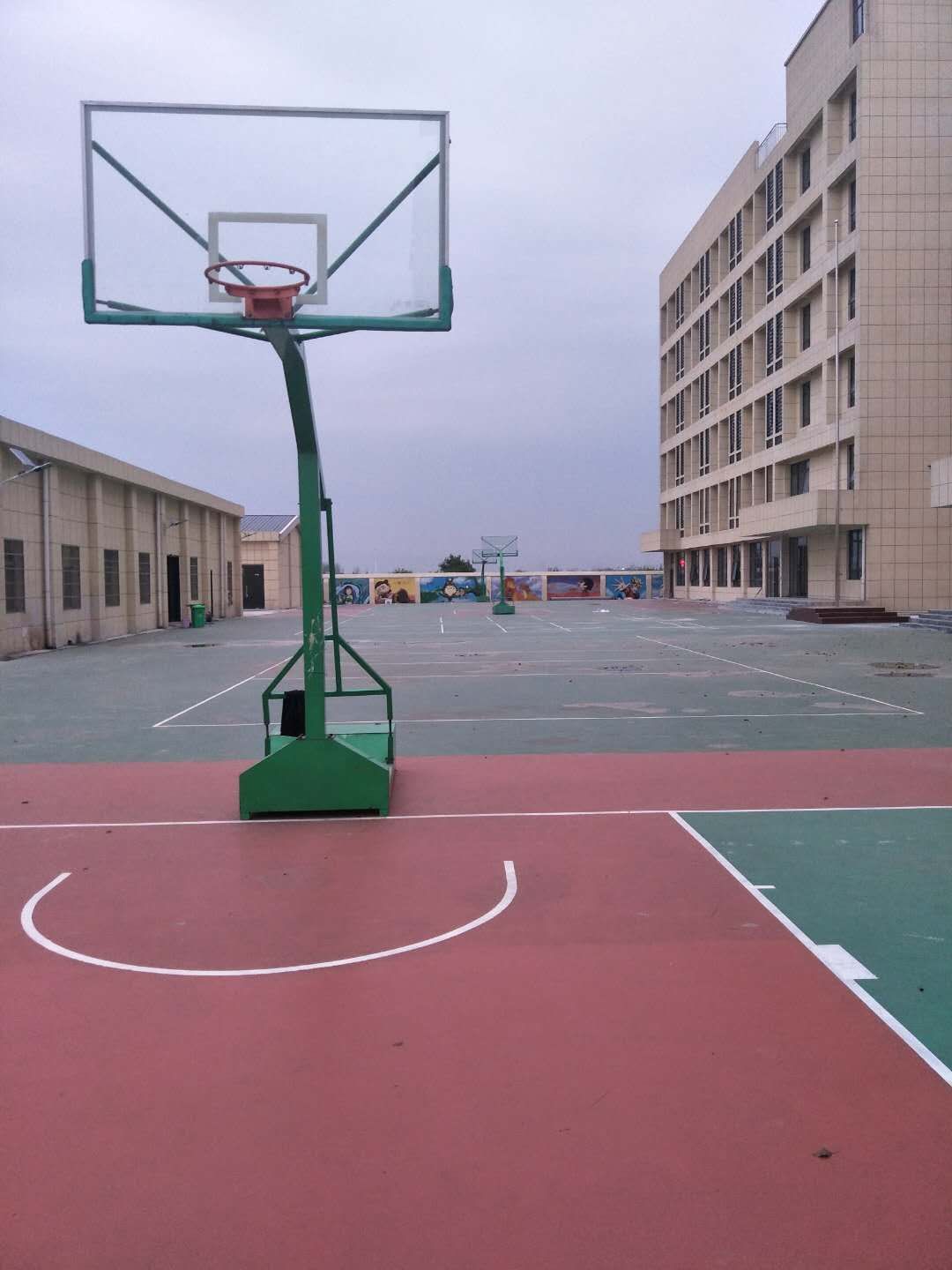 球場(chǎng) 球場(chǎng)